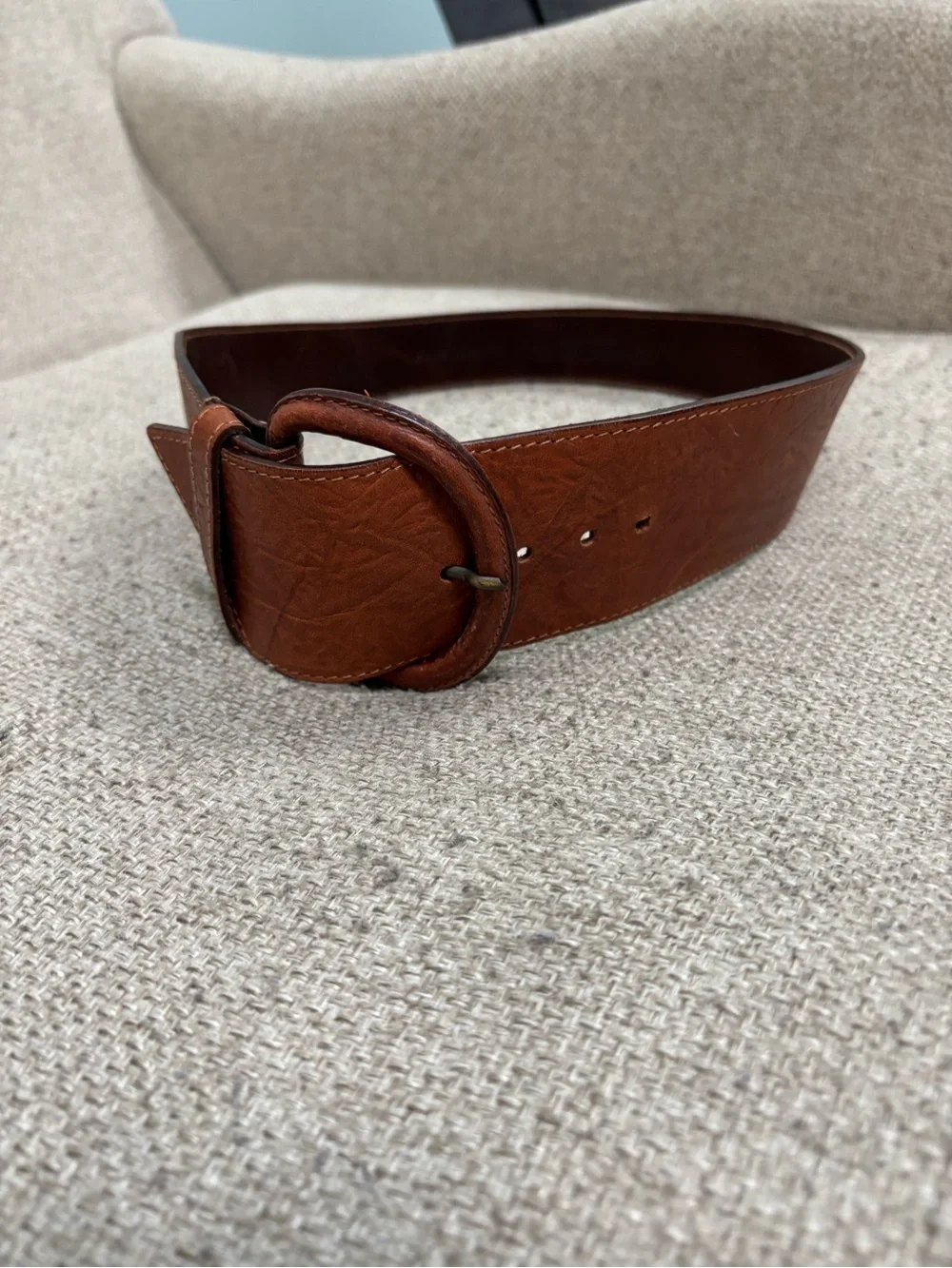 Banana Republic Embossed Leather Belt in Chestnut Brown made in Italy